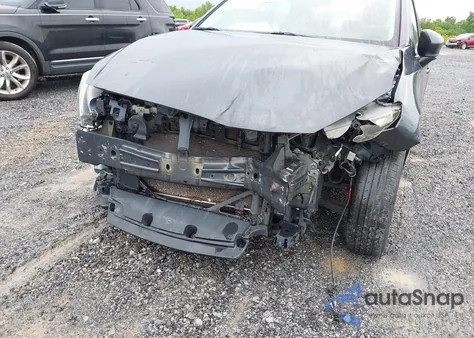 2019 Toyota Yaris Le from USA, damaged, VIN 3MYDLBYV5KY513758